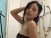ウェブカメラでタイの女の子セクシーシャワー